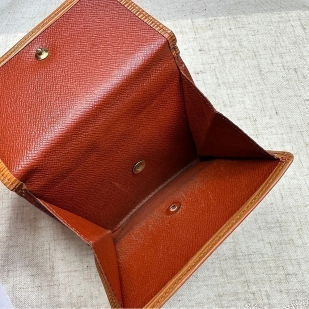 AUTHENTIC Louis Vuitton Marco Wallet. Color: Brown